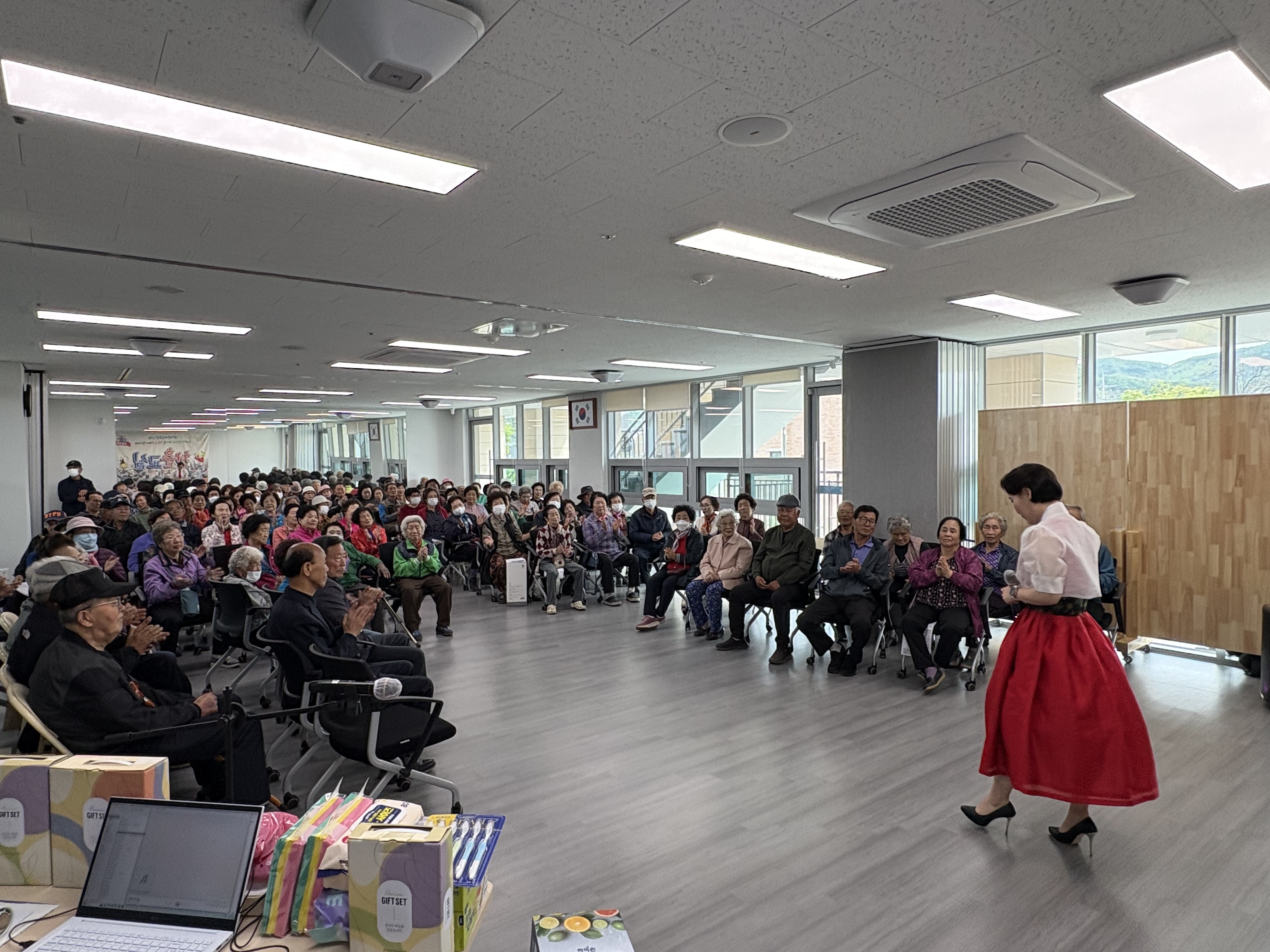 KakaoTalk_20260422_162257213_05.jpg