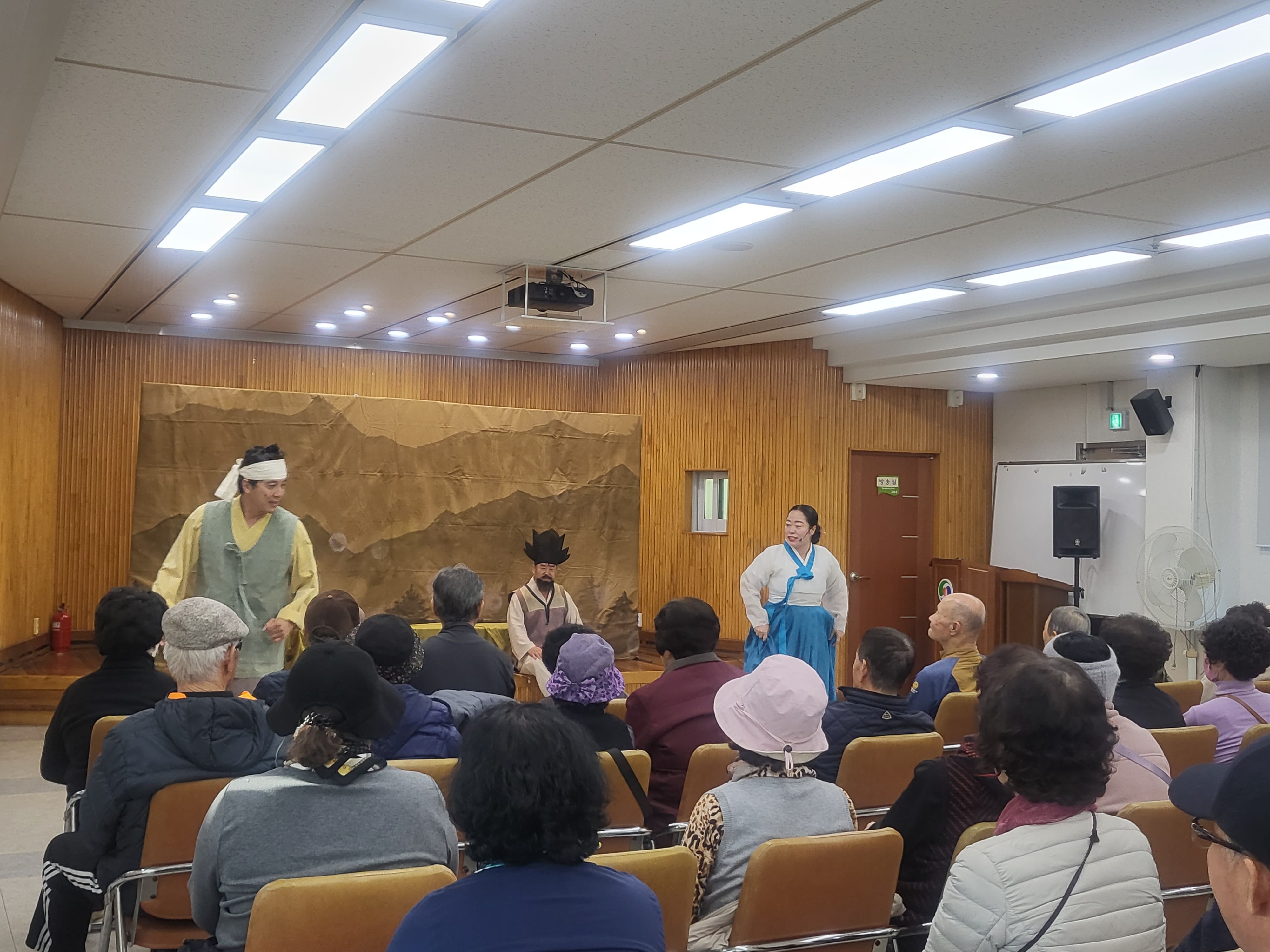 KakaoTalk_20251110_160449244.jpg