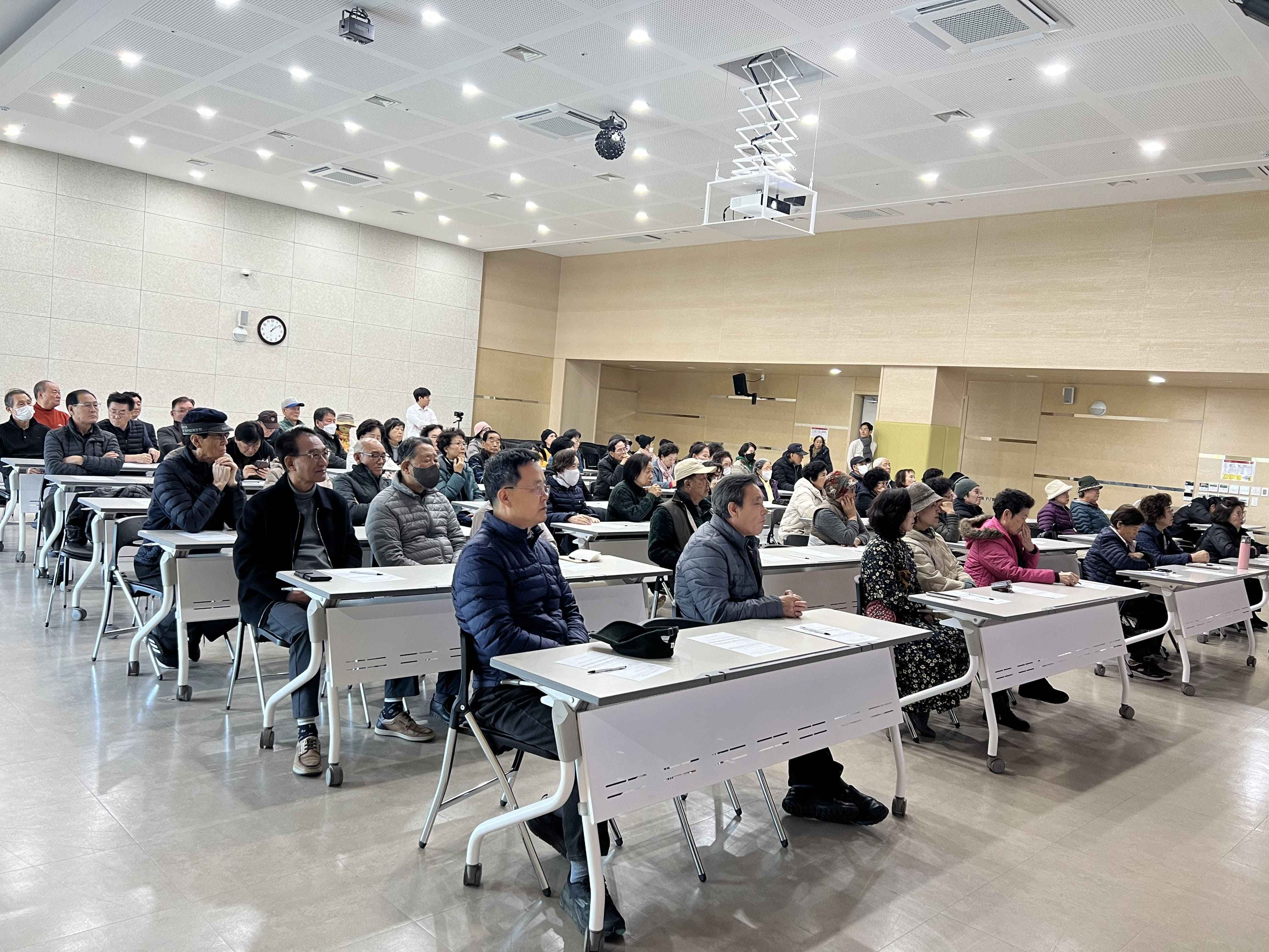 KakaoTalk_20251128_092533453_07.jpg